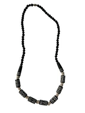 Vintage Black and White Beaded Necklace Tribal Pattern Barrel Beads 18 Inch